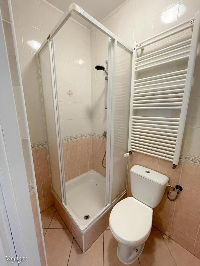 Pokoje Goscinne Voyager Władysławowo エクステリア 写真
