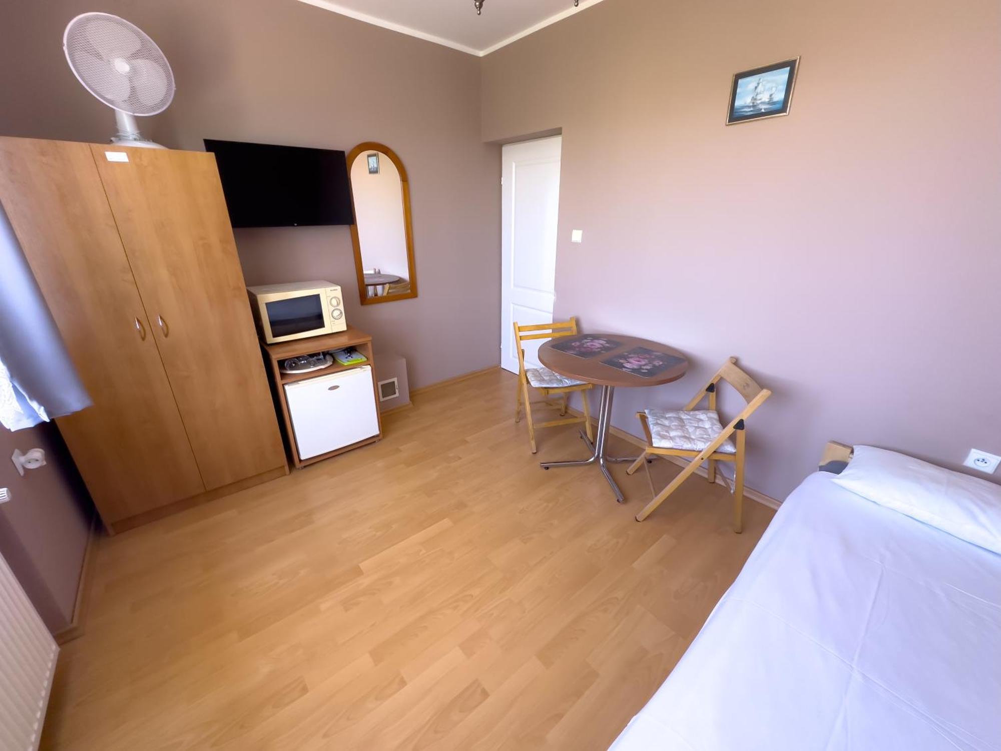 Pokoje Goscinne Voyager Władysławowo エクステリア 写真